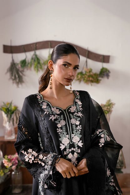 3 PIECE EMBROIDERED LAWN - SAFIA (Luxury Lawn) - NEW NAMAL PRET