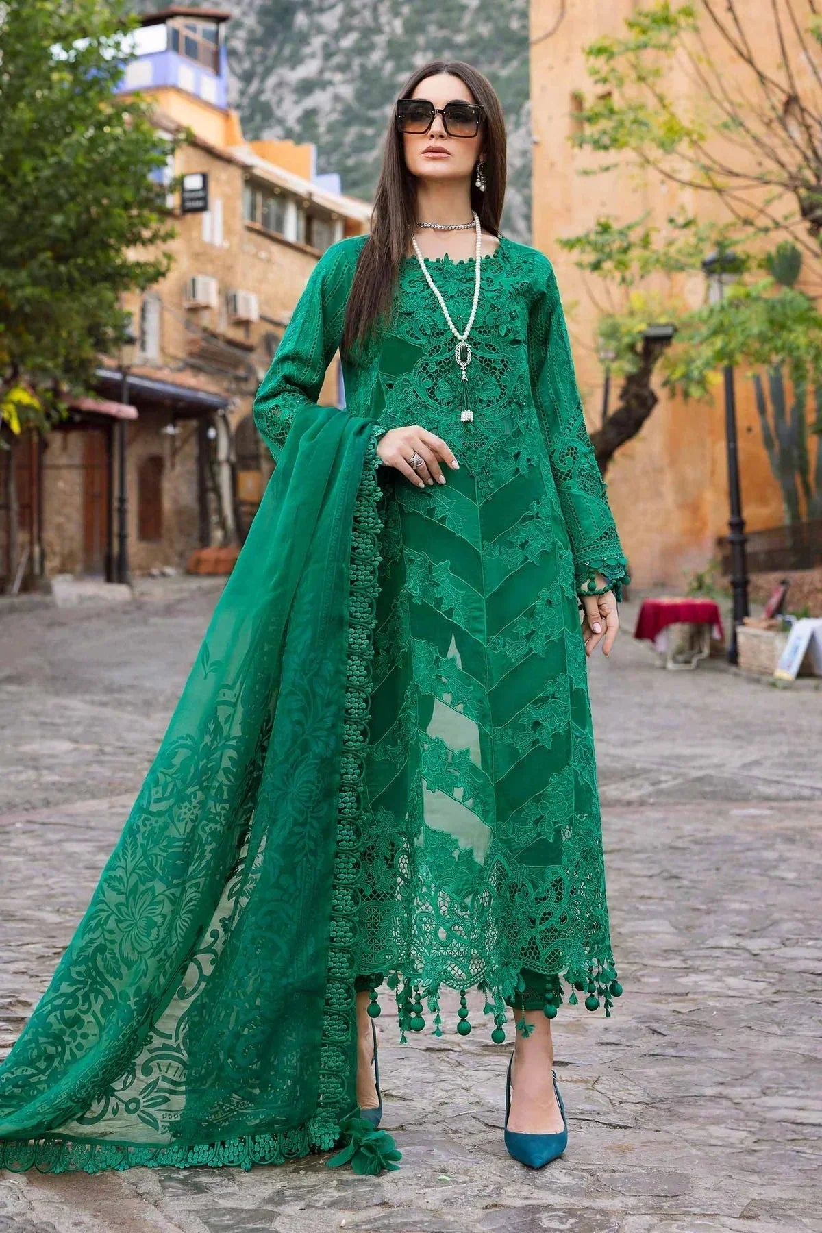 3 Piece stitched Embroidered Lawn Suit | D - 2508 - B - NEW NAMAL PRET
