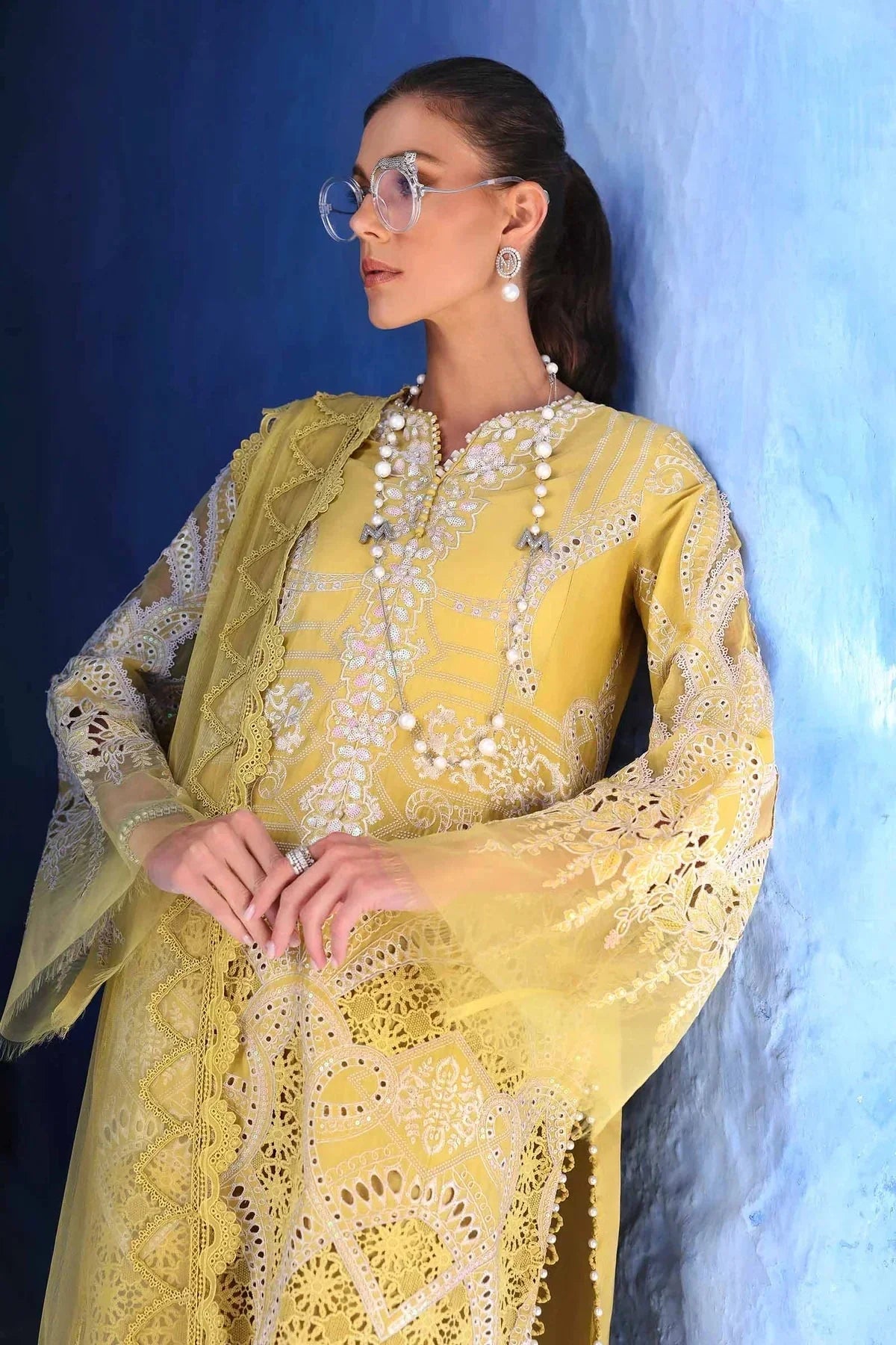 3 Piece stitched Embroidered Lawn Suit | D - 2512 - A - NEW NAMAL PRET
