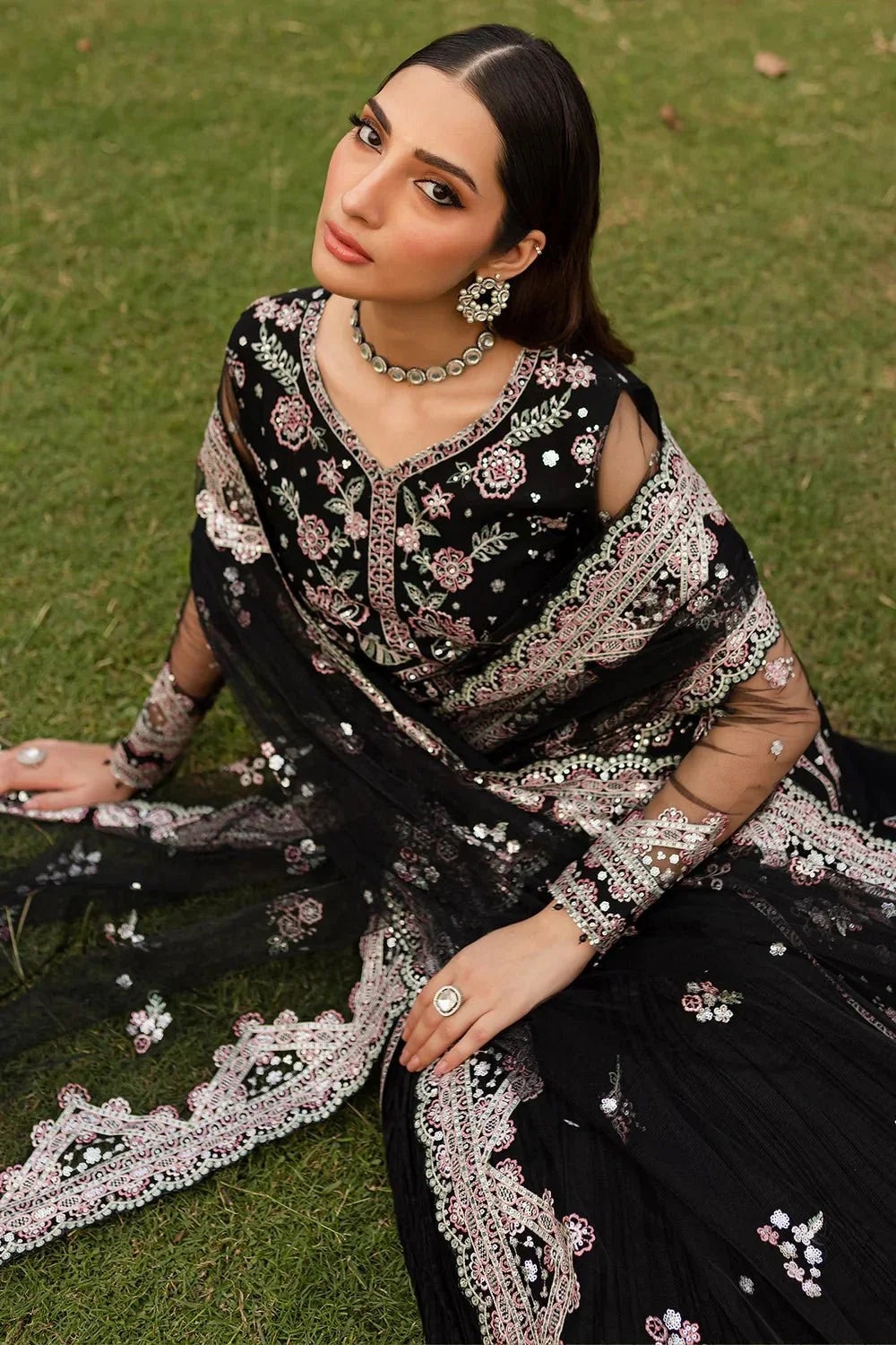 Black Regal - NEW NAMAL PRET