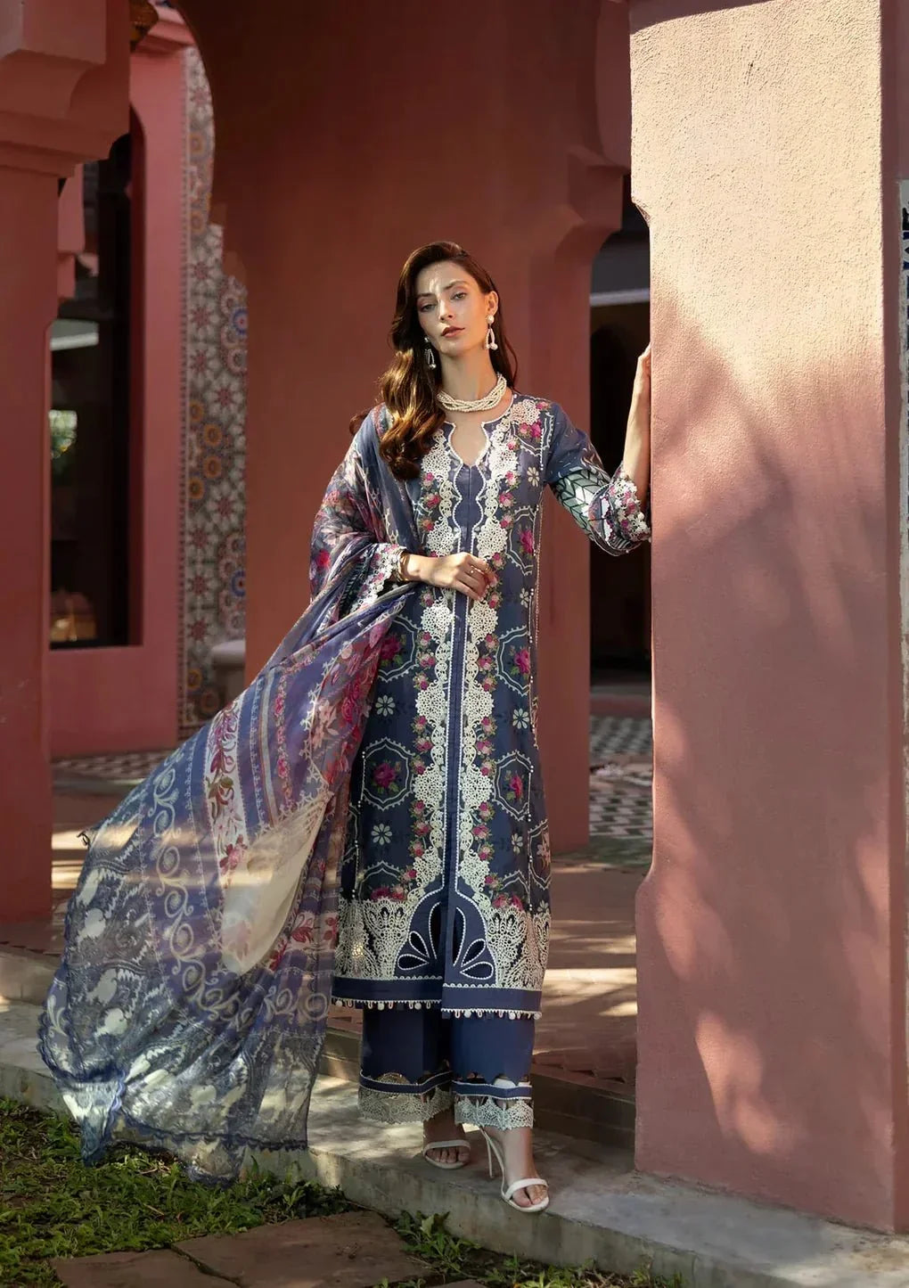 ETS - 04A SYLVIE - NEW NAMAL PRET