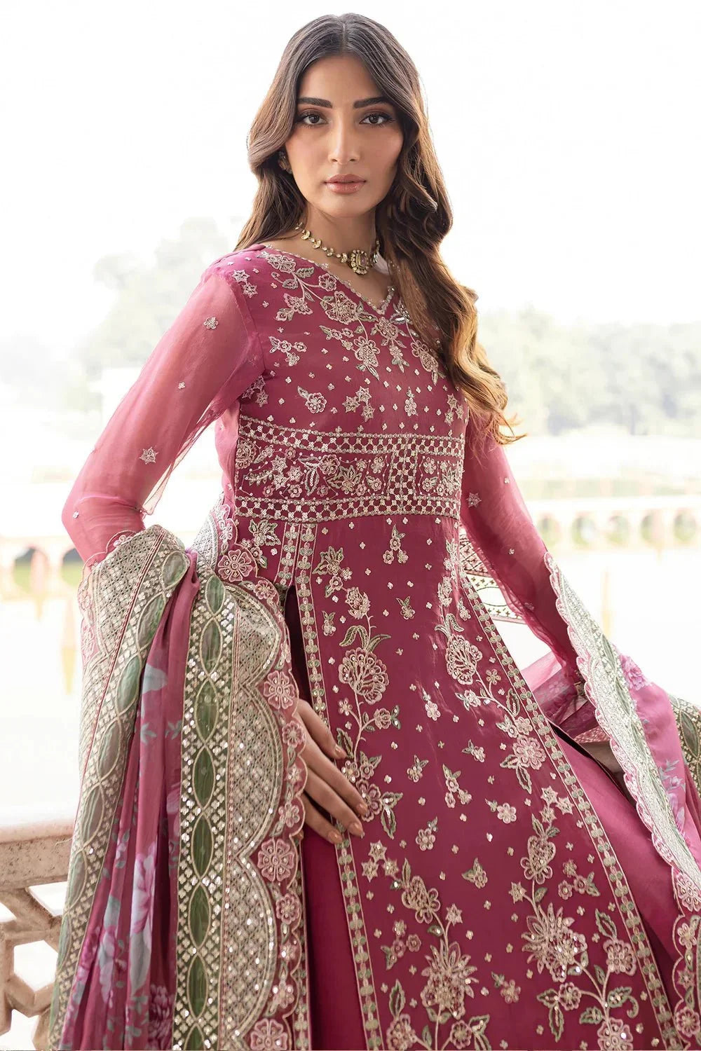 Regal Rose - NEW NAMAL PRET