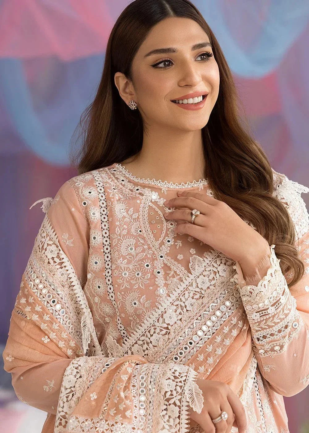 SN - SL25 - 9B - Sobia Nazir - NEW NAMAL PRET