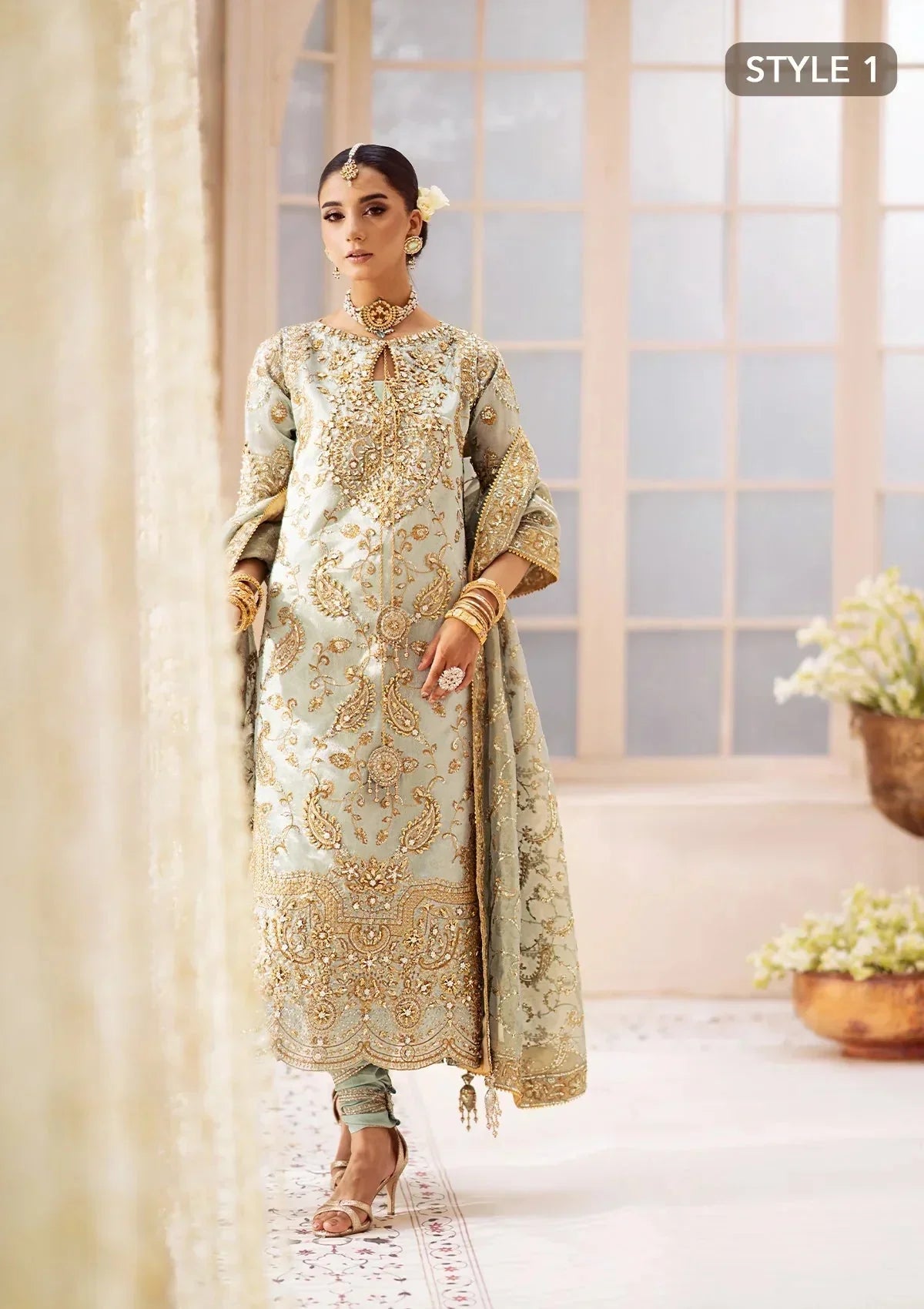 WEDDING FESTIVE ’24 VOL. 2 - LOOK 03 - NEW NAMAL PRET