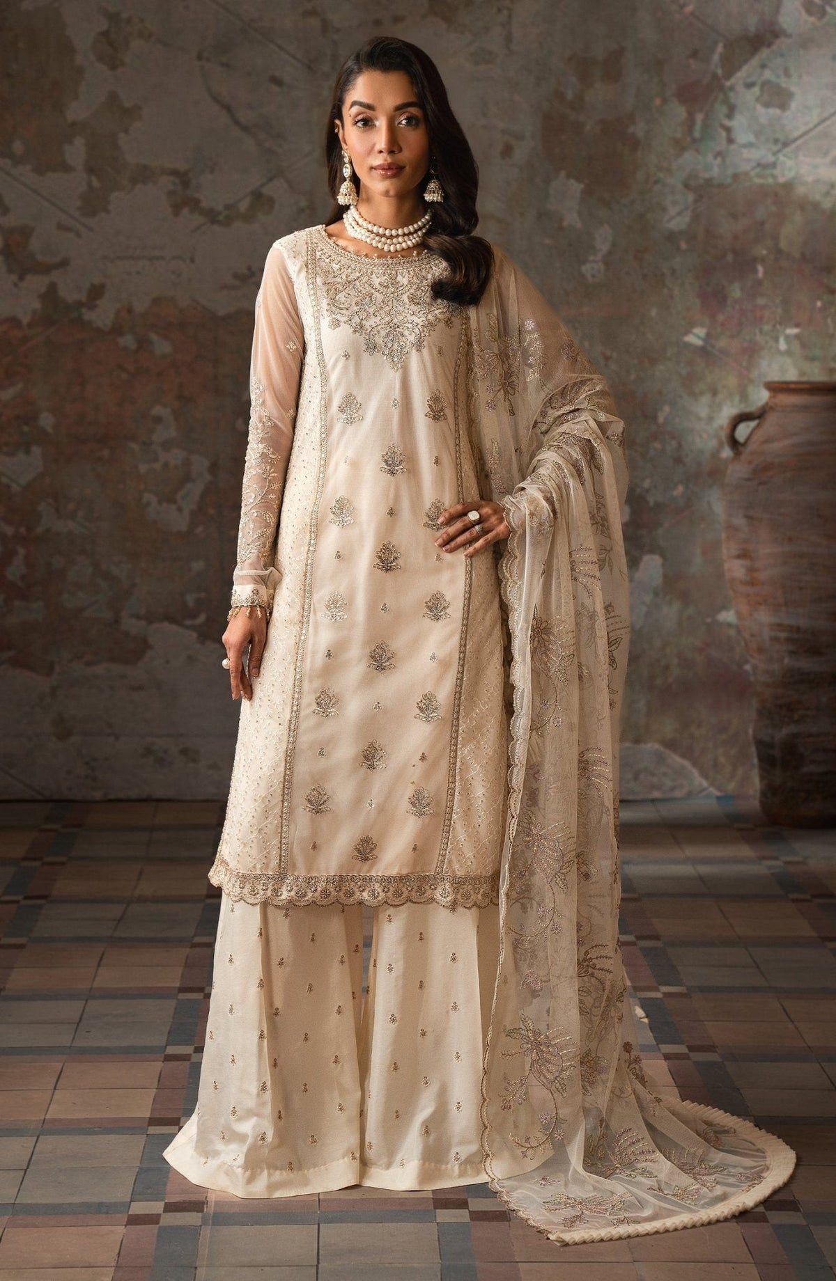 ZEF 06 MEERA - NEW NAMAL PRET